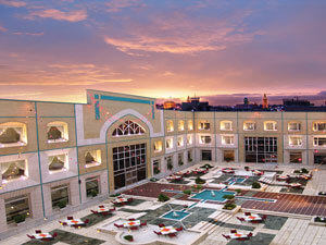 fadak restaurant - هتل‌های مشهد